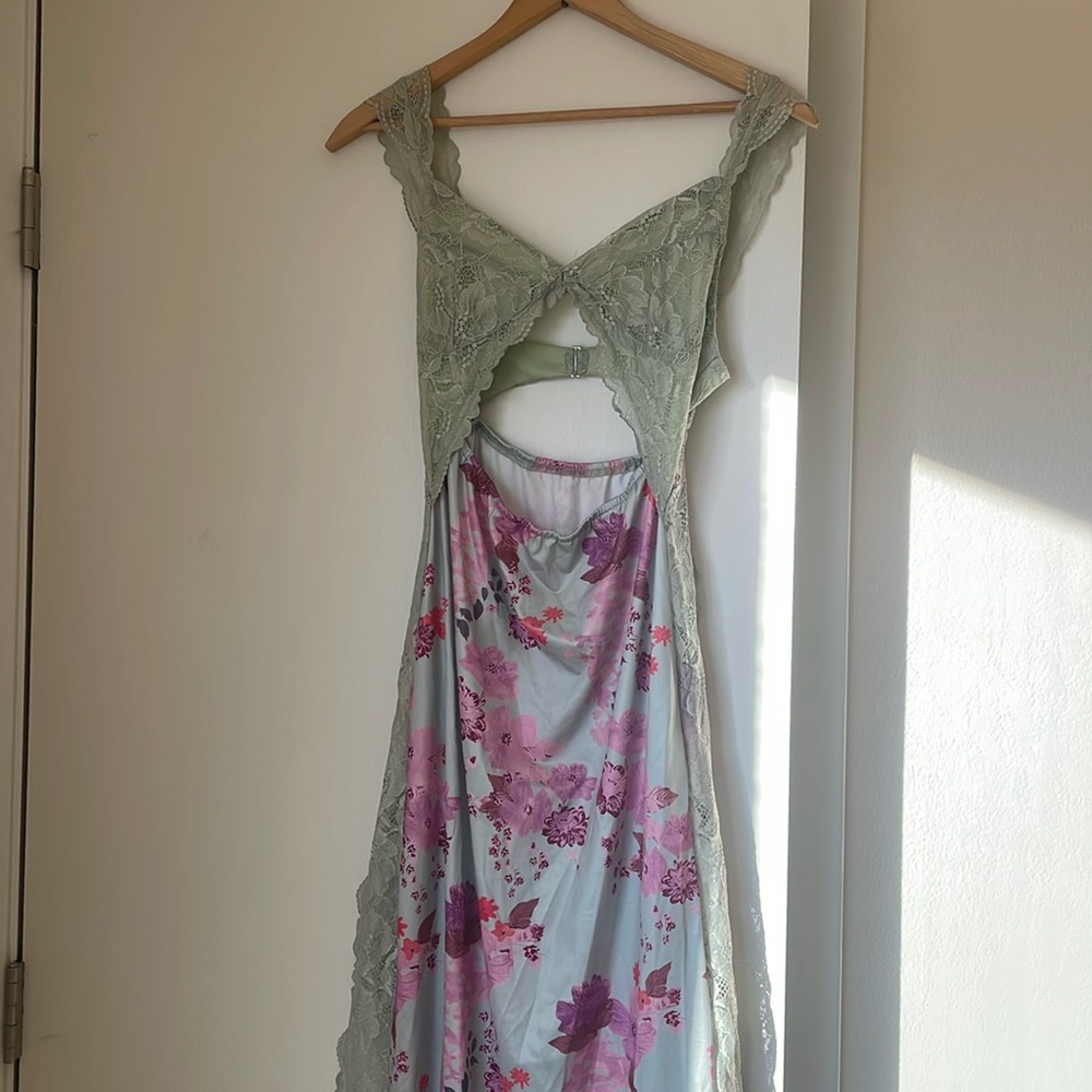 Amazon Dress